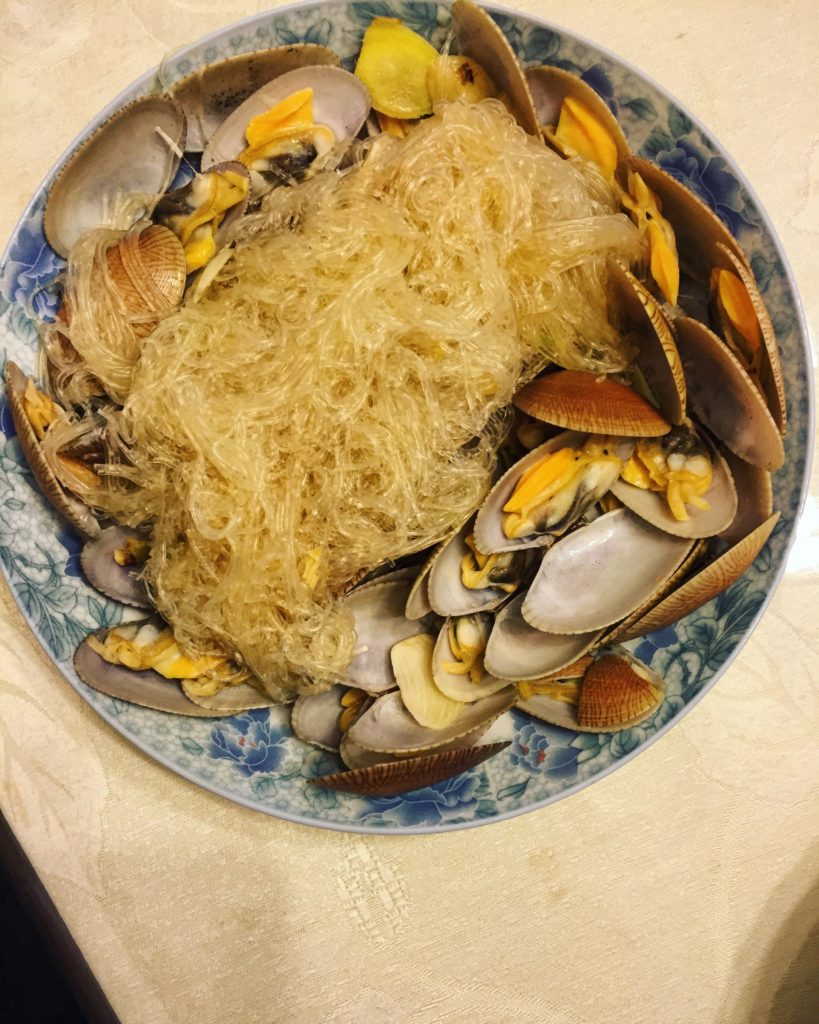 Recipe Making Clams with Glass Vermicelli Noodles ET Food Voyage