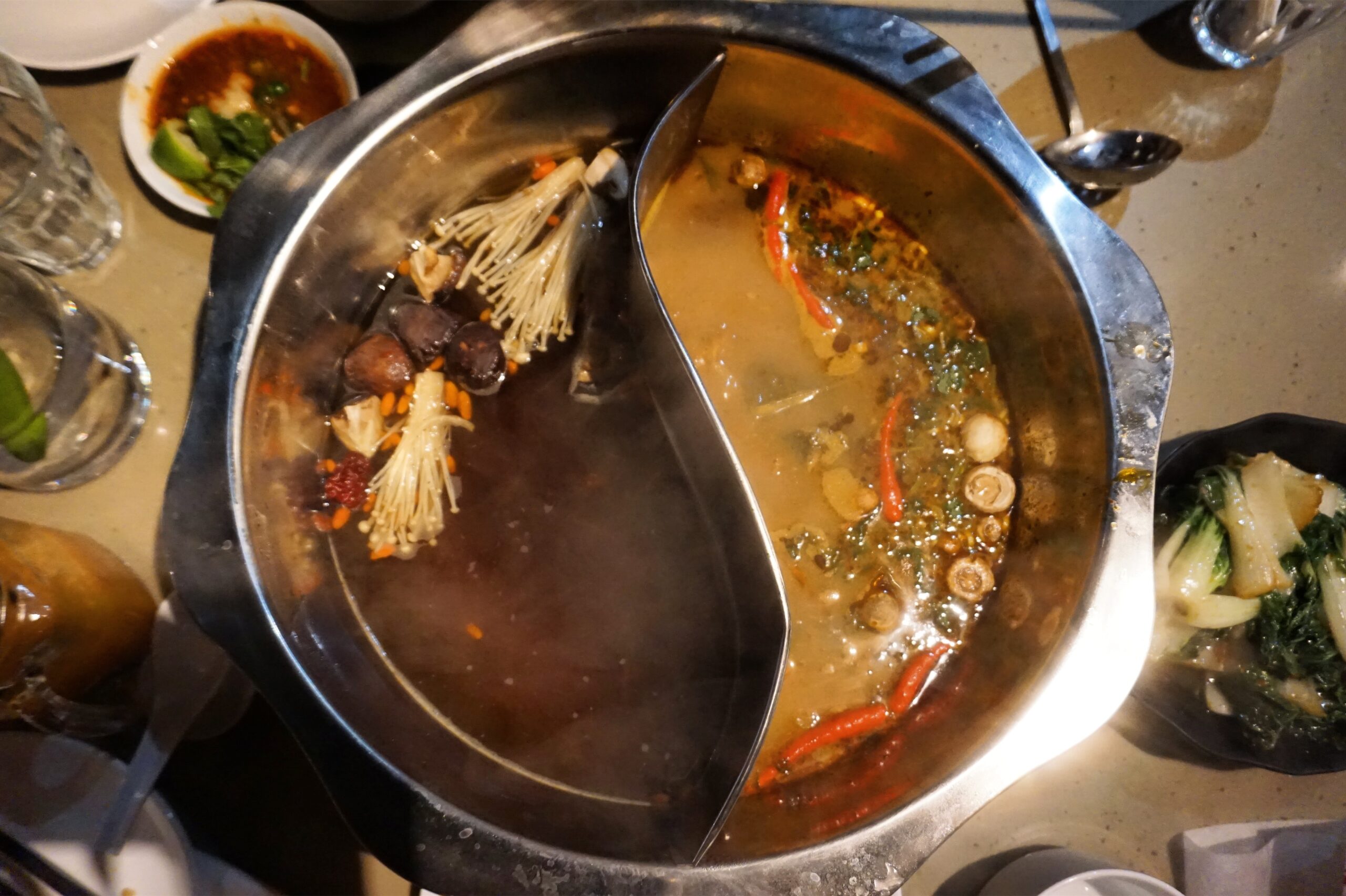 Hot Pot Restaurant Chinatown ET Food Voyage