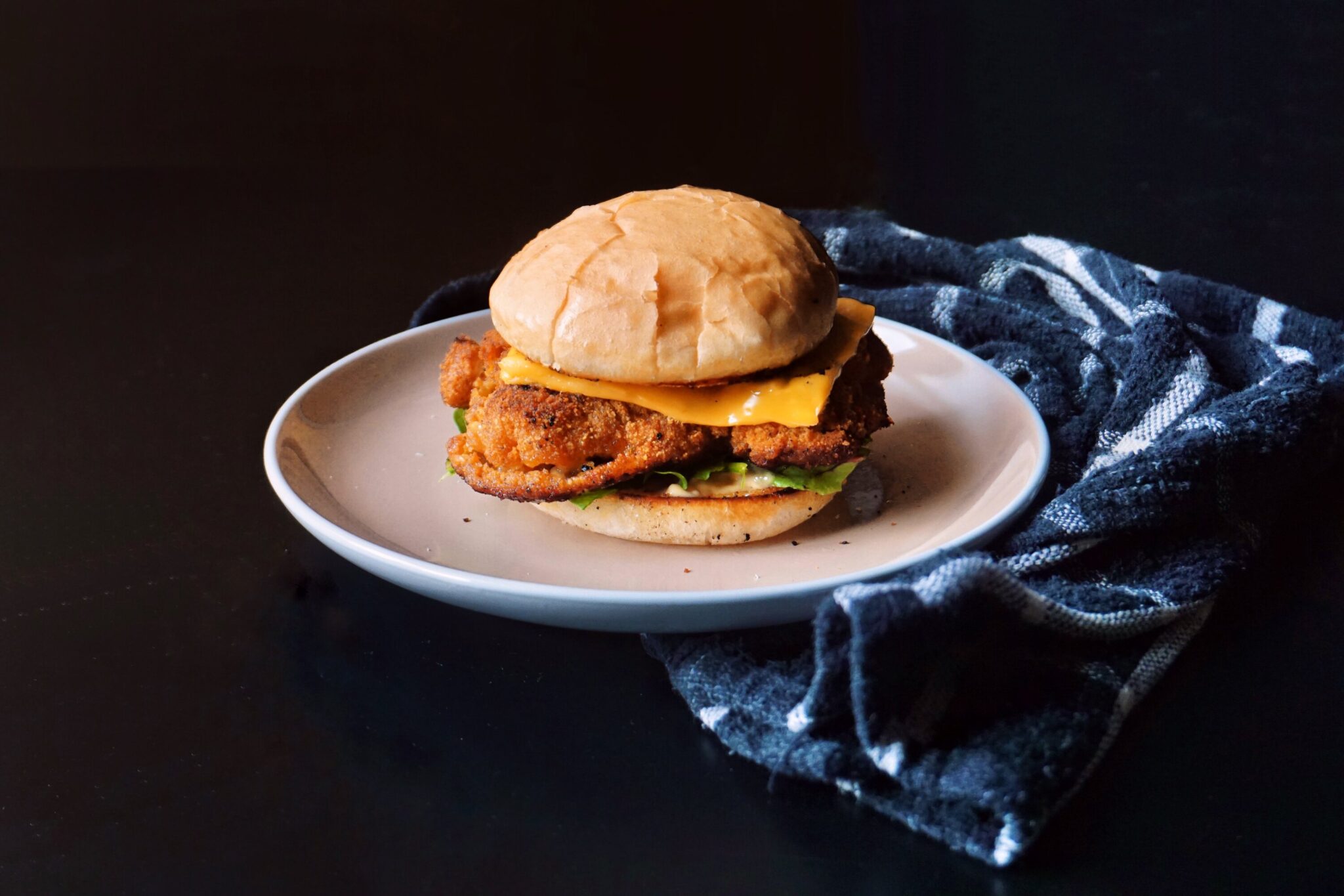 Image of a breaded chicken burger